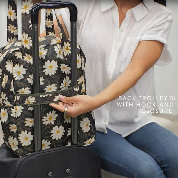 Brand New Lug Ranger XL Packable Tote Bag - Picture 2 of 14